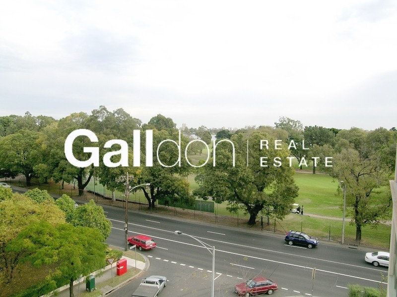 404/15 Queens Road, Melbourne VIC 3004