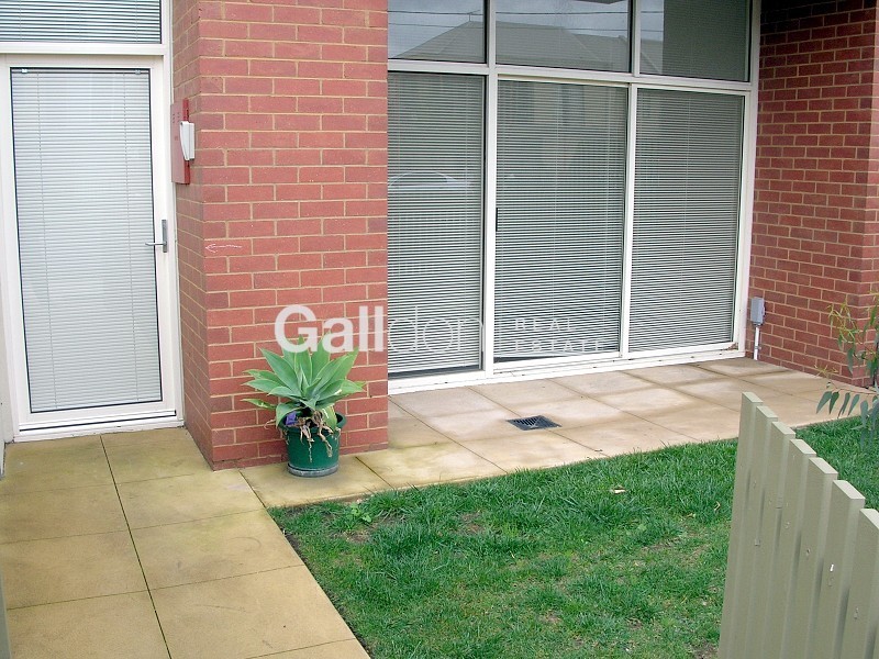 24 Wests Road, Maribyrnong VIC 3032