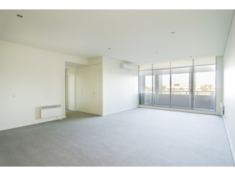 303D/134 Rouse Street, Port Melbourne VIC 3207