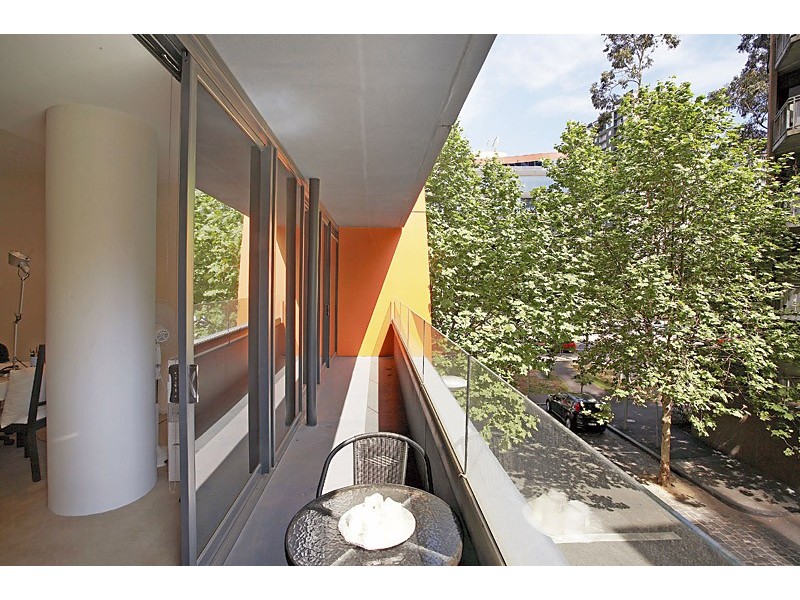 24/8 Cook Street, Southbank VIC 3006