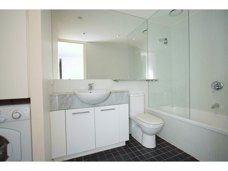 225 Elizabeth Street, Melbourne VIC 3000