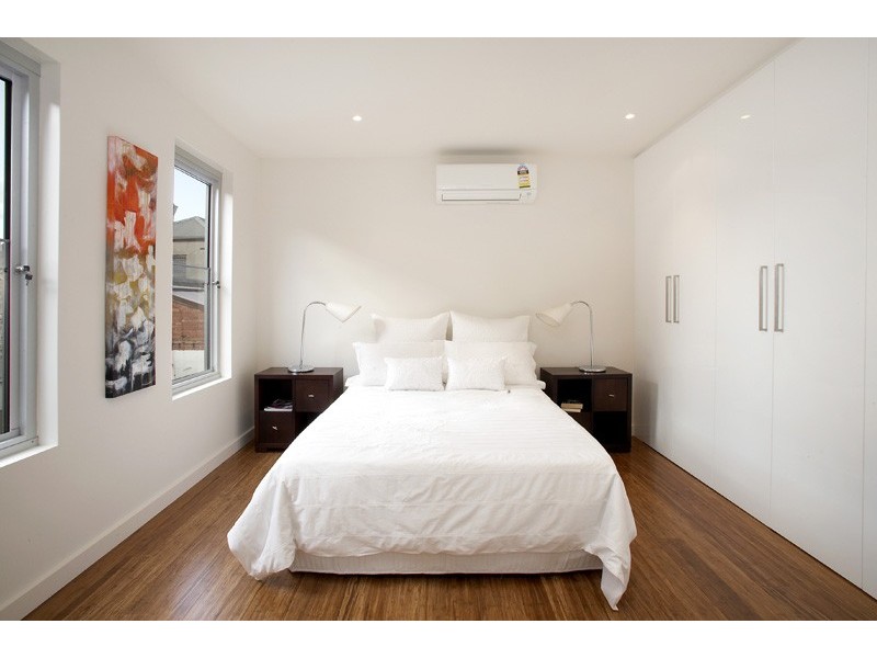 2/159 Bay Street, Port Melbourne VIC 3207