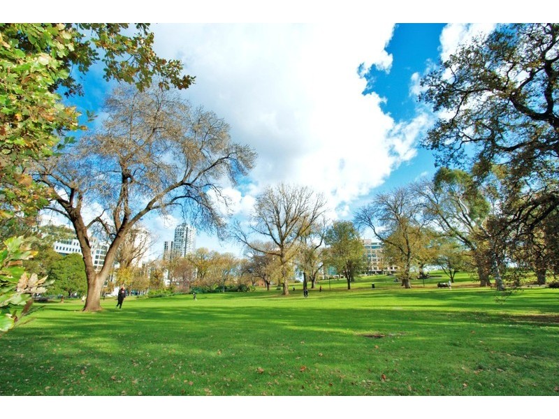 708/25-35 Wills Street, Melbourne VIC 3000