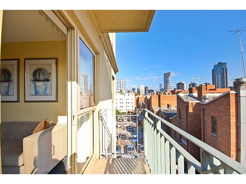 401/18 Finlay Place, Carlton VIC 3053