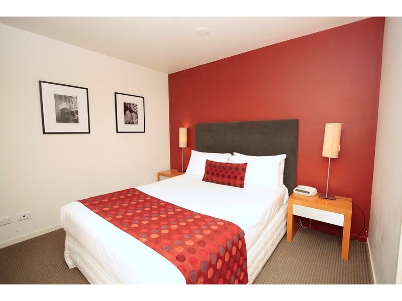 101B/11-17 Cohen Place, Melbourne VIC 3000