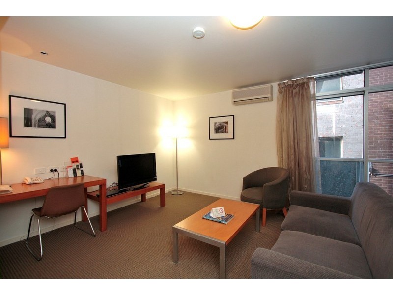 101B/11-17 Cohen Place, Melbourne VIC 3000