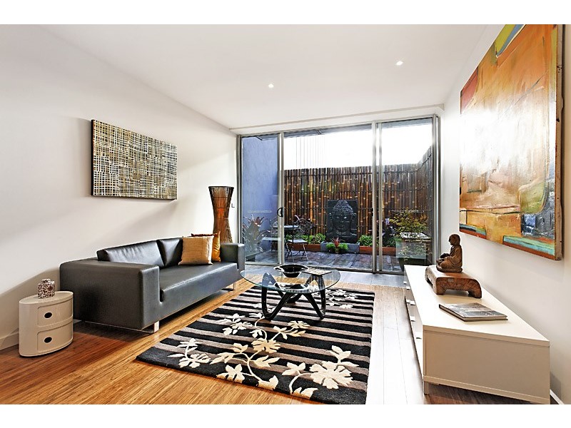 1/157-159 Bay Street, Port Melbourne VIC 3207