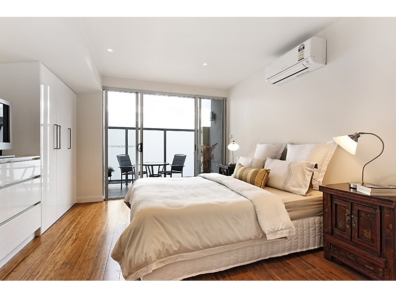 1/157-159 Bay Street, Port Melbourne VIC 3207