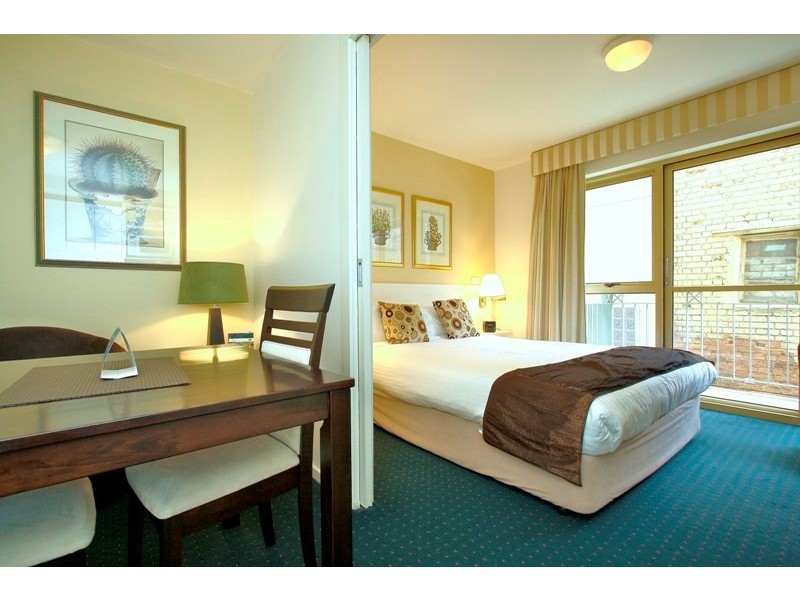 205/18 Finlay Place, Carlton VIC 3053