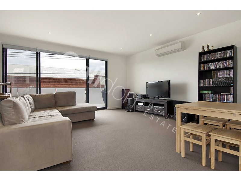 11/21 St Phillip Street, Brunswick East VIC 3057