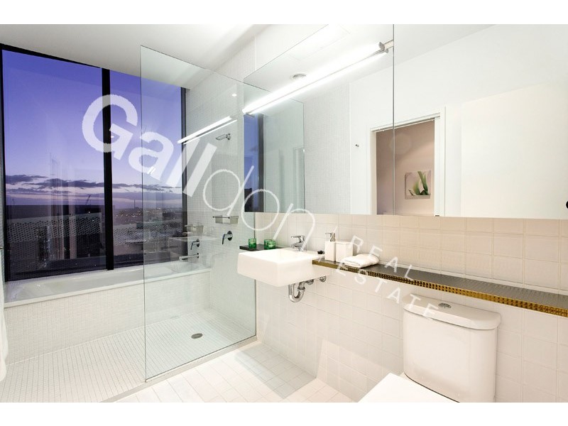 1806/8 Waterview Walk, Docklands VIC 3008