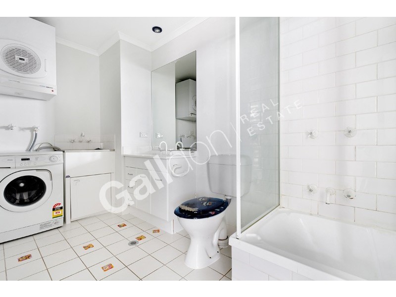 158/79 Whiteman street, Southbank VIC 3006