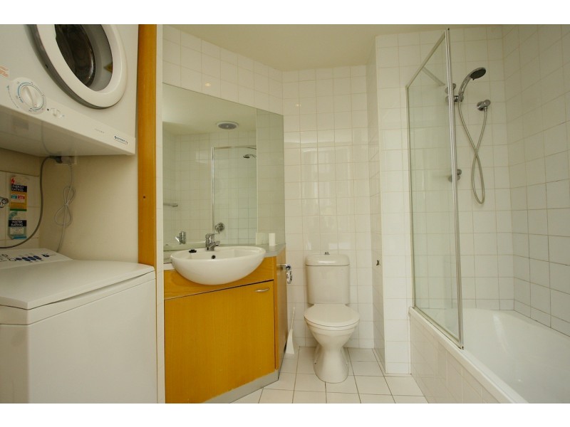 Unit 403/260 Little Collins Street, Melbourne VIC 3000