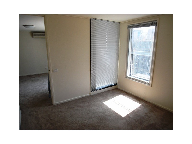 1702/163 City Road, Southbank VIC 3006