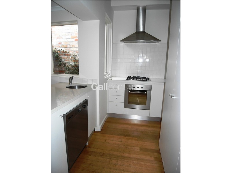 156  Curzon Street, North Melbourne VIC 3051