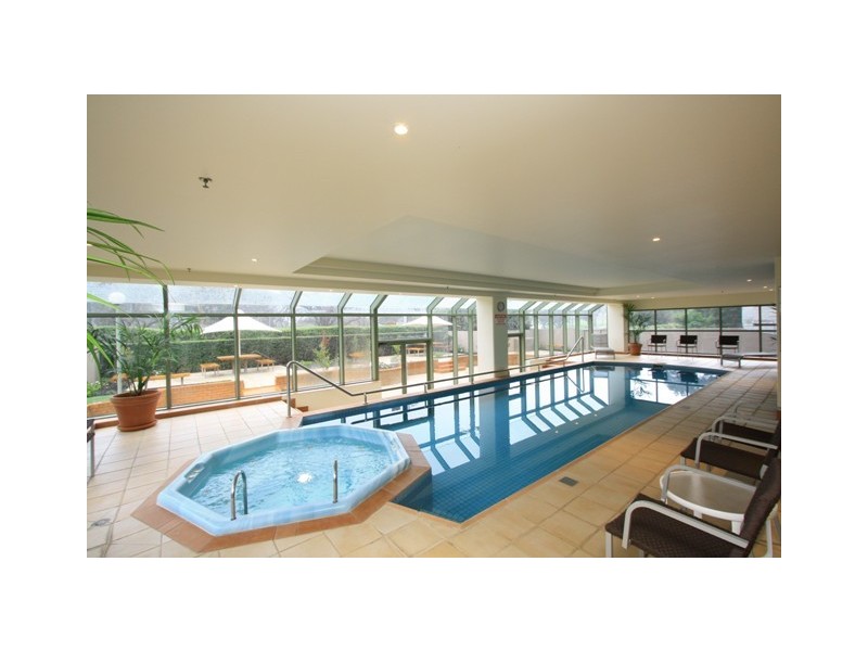 apt 404/15 Queens Road, Melbourne VIC 3004