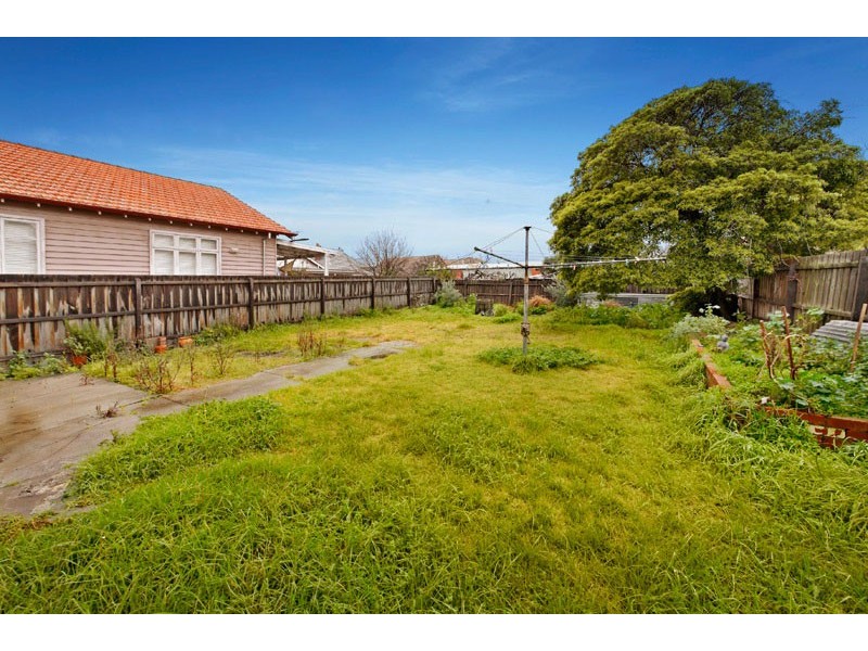 115 Rennie Street, Coburg VIC 3058