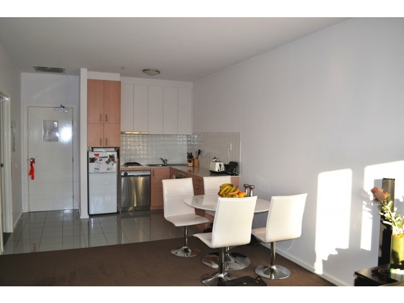 2212/250 Elizabeth Street, Melbourne VIC 3000