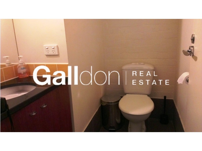 apt 3/15-17 Niagara Lane, Melbourne VIC 3000