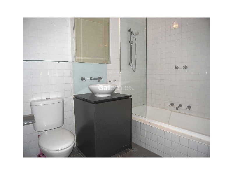 apt 915/233 Collins Street, Melbourne VIC 3000