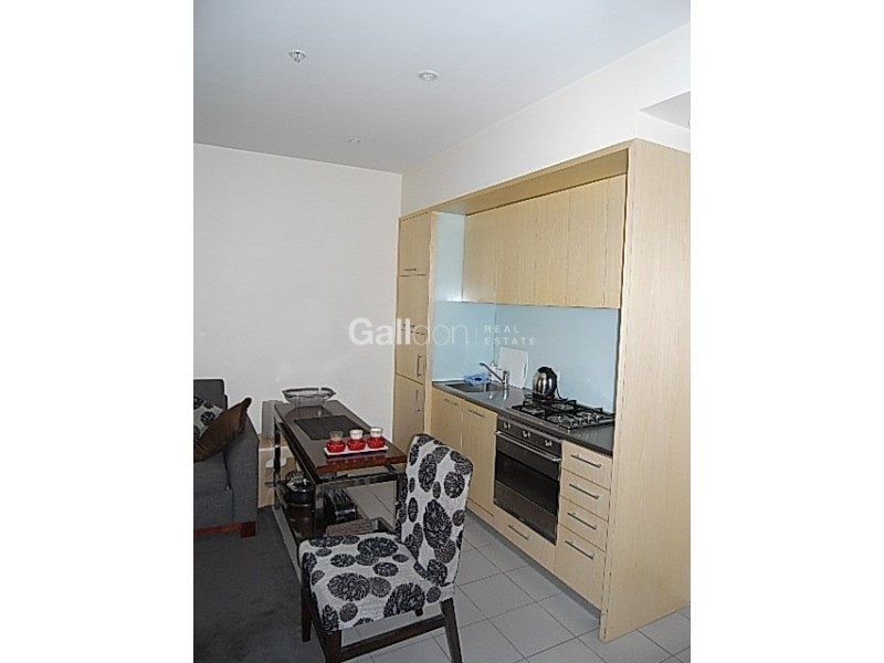 apt 33/187 Collins Street, Melbourne VIC 3000