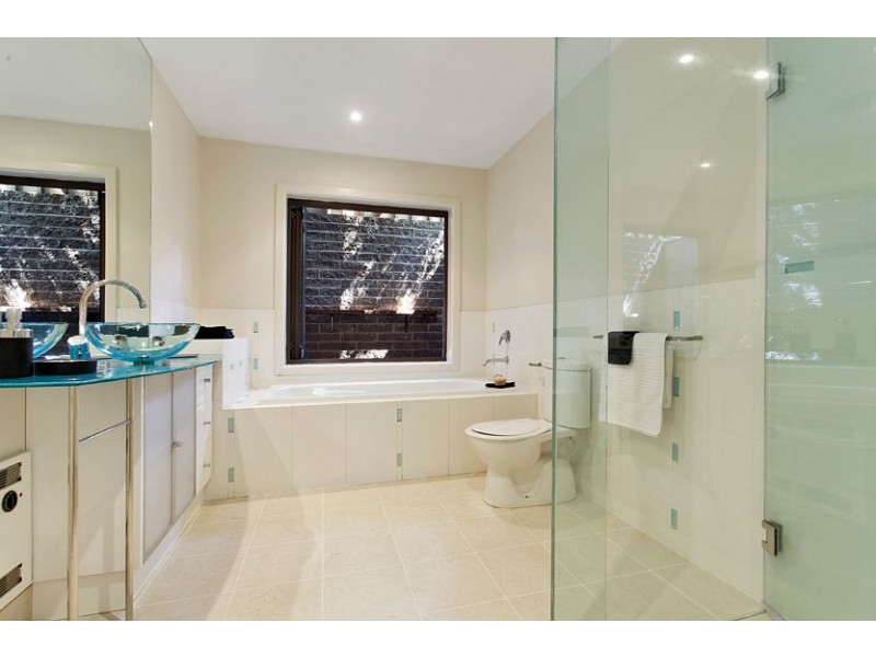 31 Waterloo Crescent, St Kilda VIC 3182