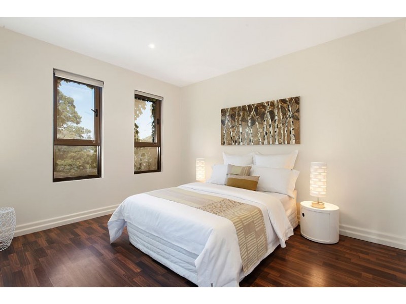 31 Waterloo Crescent, St Kilda VIC 3182