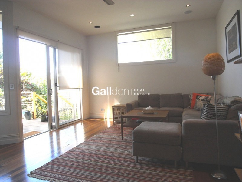 29 McConnell Street, Kensington VIC 3031