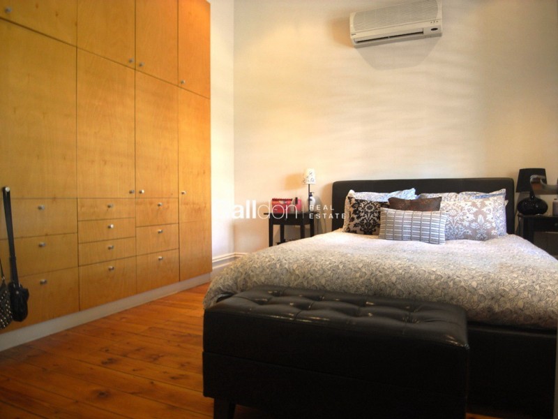 29 McConnell Street, Kensington VIC 3031