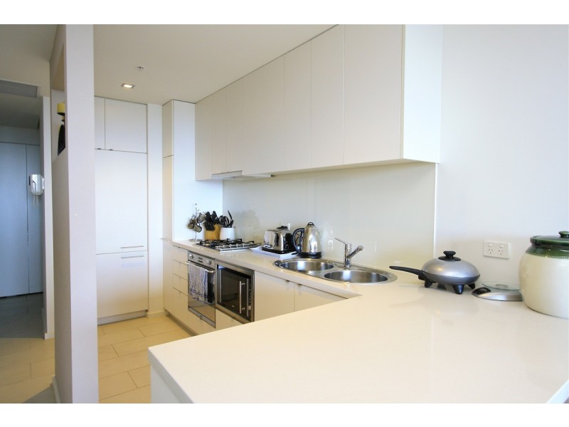 814/60 Siddeley Street, Docklands VIC 3008
