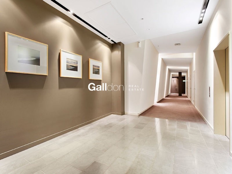 Apt 1202D/325 Collins Street, Melbourne VIC 3000