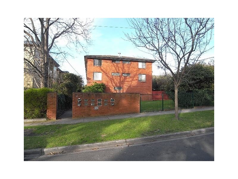 2/58 Edgar Street North, Glen Iris VIC 3146