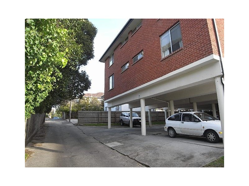 2/58 Edgar Street North, Glen Iris VIC 3146