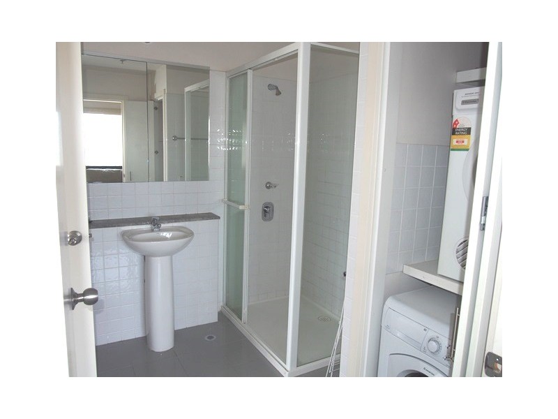 1706/250 Elizabeth Street, Melbourne VIC 3000