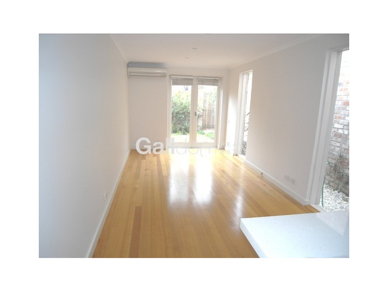 156 Curzon Street, North Melbourne VIC 3051