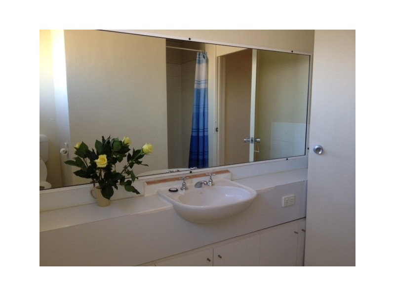 42/212 The Avenue, Parkville VIC 3052