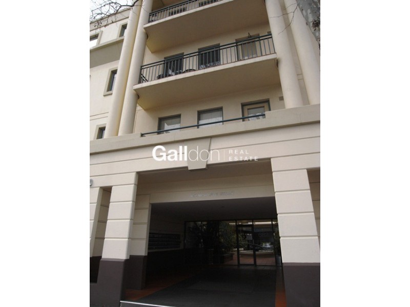 42/682 Nicholson Street, Fitzroy North VIC 3068