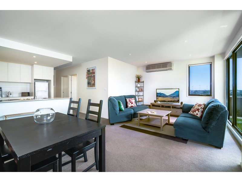 302/72 Altona Street, Kensington VIC 3031