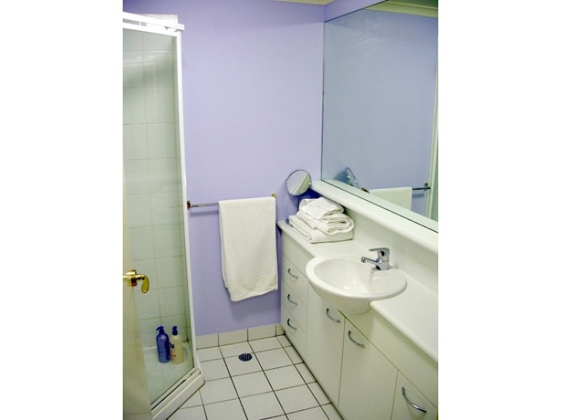 Apt 318/585 La Trobe Street, Melbourne VIC 3000