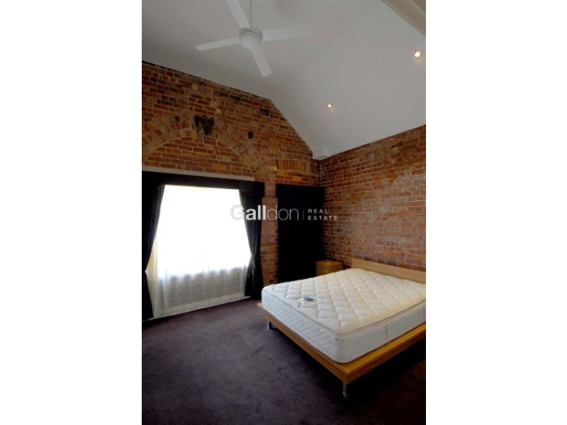 Apt 53 Hardware Lane, Melbourne VIC 3000