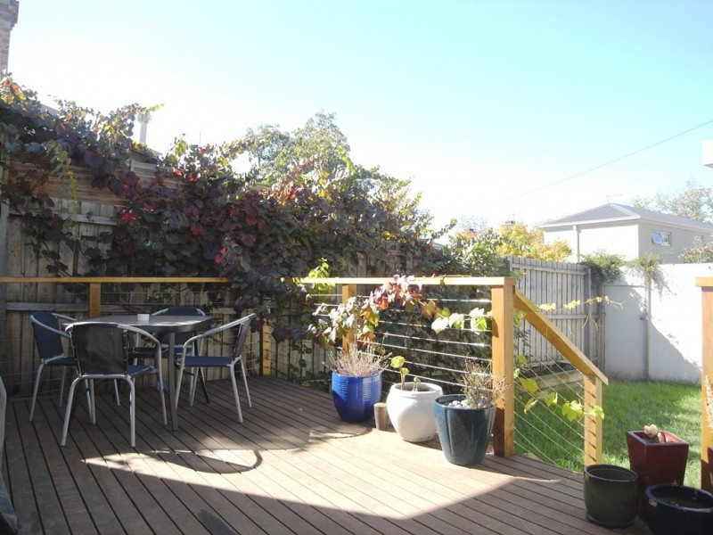 29 Mc Connell Street, Kensington VIC 3031