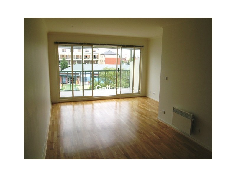 8/16 Wests Road, Maribyrnong VIC 3032