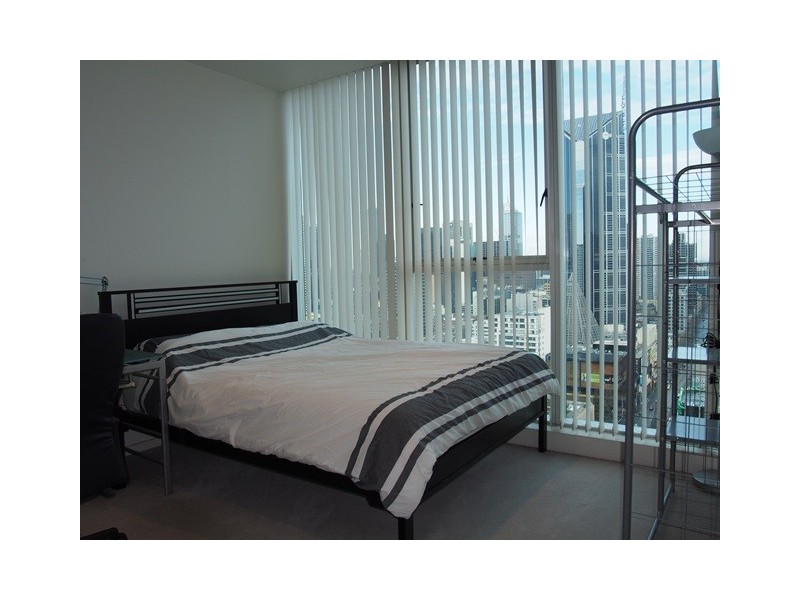 2203/68 La Trobe Street, Melbourne VIC 3000