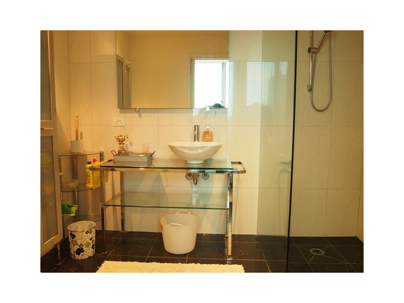 2203/68 La Trobe Street, Melbourne VIC 3000