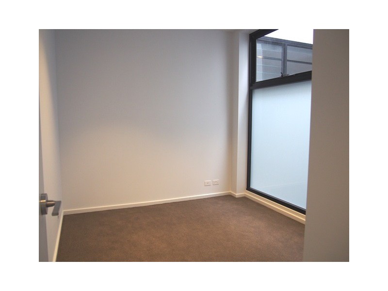 203/16 Leake Street, Essendon VIC 3040