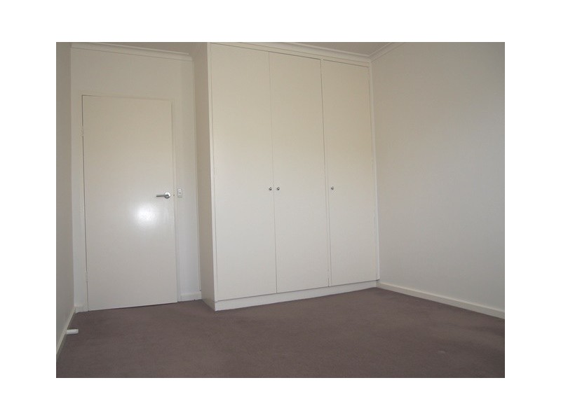 2/42 Milton Street, Elwood VIC 3184