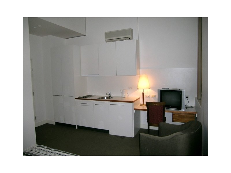 204/18 Bank Place, Melbourne VIC 3000