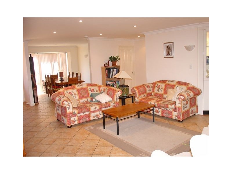 48a Lascelles Road, Narraweena NSW 2099