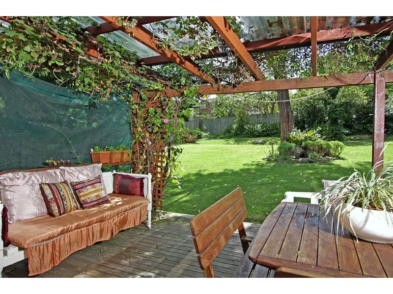 10 Koorangi Avenue, Elanora Heights NSW 2101