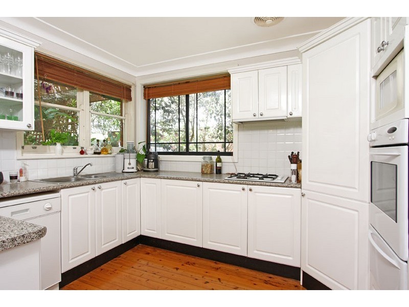 10 Koorangi Avenue, Elanora Heights NSW 2101